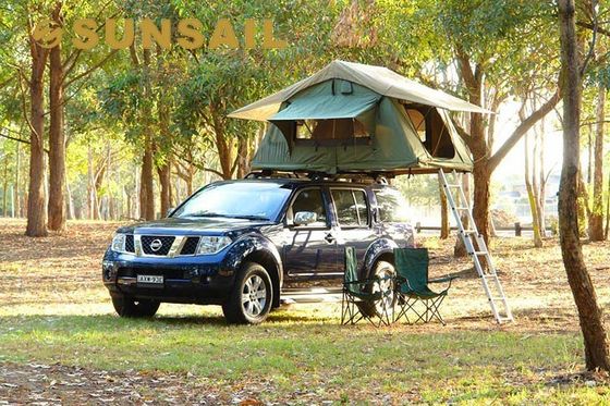 Tente de camouflage / style de jeu de terrain pour votre prochain voyage de camping Tente de toit de voiture