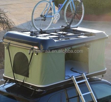 Une expérience de camping confortable avec une coque en fibre de verre