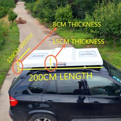 Tente de toit hors route à coque souple avec puits de lumière et fenêtre Surface 2,4 mètres carrés