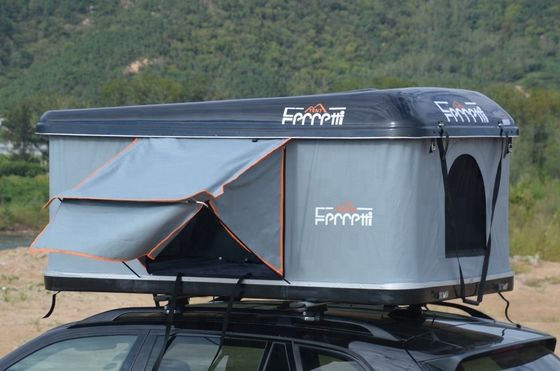 Tente de camouflage de style tente / terrain de jeu sur le toit Tente supérieure pour 4X4 Camping Conception de quatre saisons