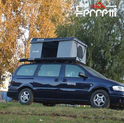 Ouverture automatique rapide de la tente de toit à clous sur le plafond