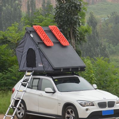 Tente de toit en aluminium en coque dure extérieure avec conception de couverture de sangle LED