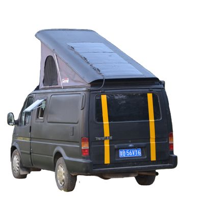 Un toit en aluminium sur mesure pour une caravane améliore votre expérience de camping