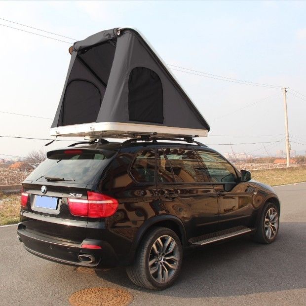 Tente de toit de voiture à coque dure triangulaire pour 4X4 Camouflage style chambre à coucher Best seller